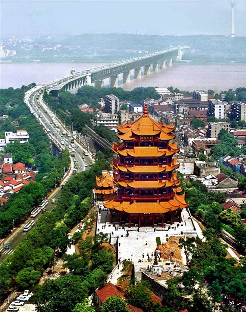 航拍黄鹤楼