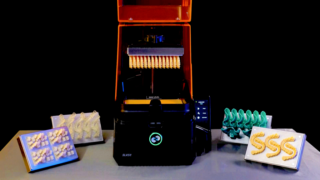 UNIZ推出针对牙科应用的SLASH 2 PLUS 3D打印机