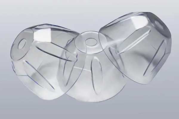 突破光学边界：3D打印透明件的创新应用