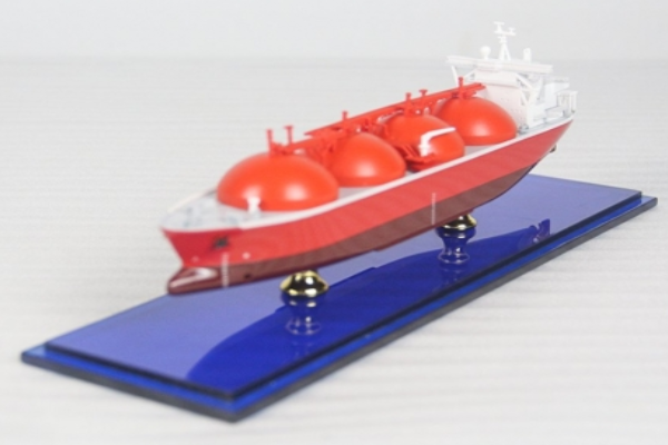 LNG液化天然气船：能源运输领域的革命性技术