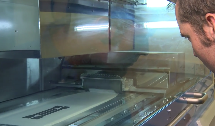 Stratasys宣布推出新的粉末床融合3D打印技术：SAF  第2张