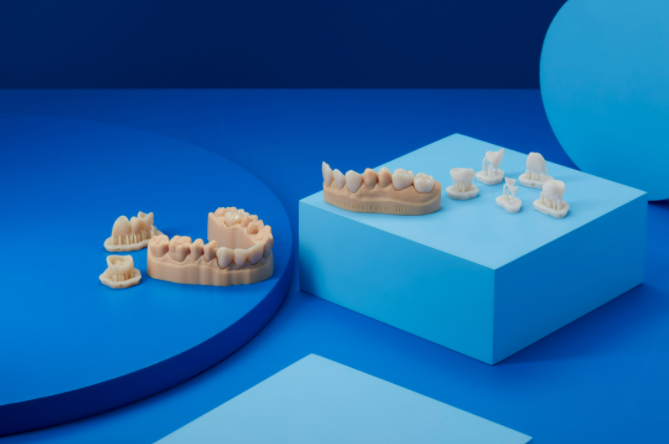 FORMLABS发布用于牙科3D打印的新型永久性冠状树脂和软组织入门包