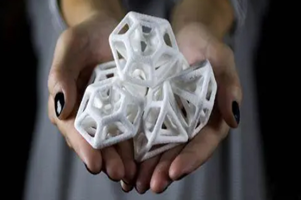 【3d打印的方式】利用3D打印技术在新媒体行业的创新与应用