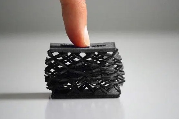 3d打印材料多少钱一公斤-3D打印材料的成本与应用前景