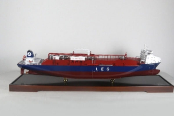 3600LEG船：运载乙烯气体的先进利器