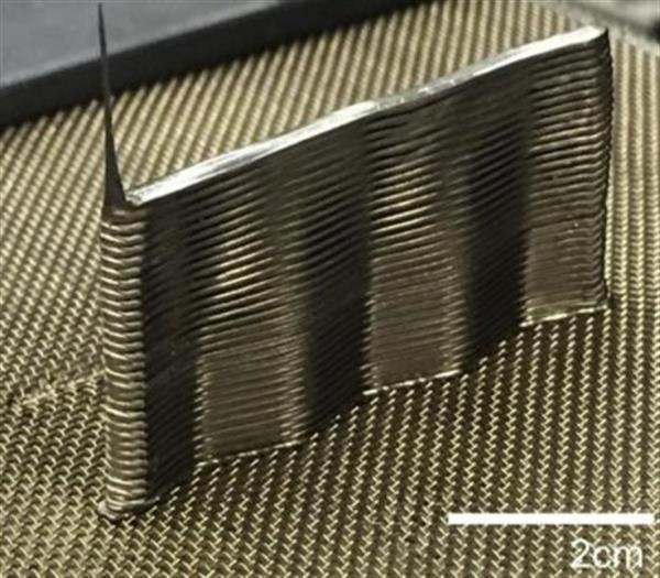 耶鲁大学的研究人员开发了一种简单的金属3D打印方法