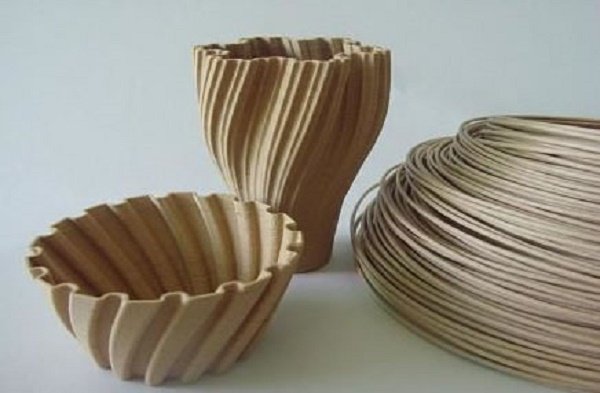 研究人员开发出3D打印木质耗材，打印出纯木头