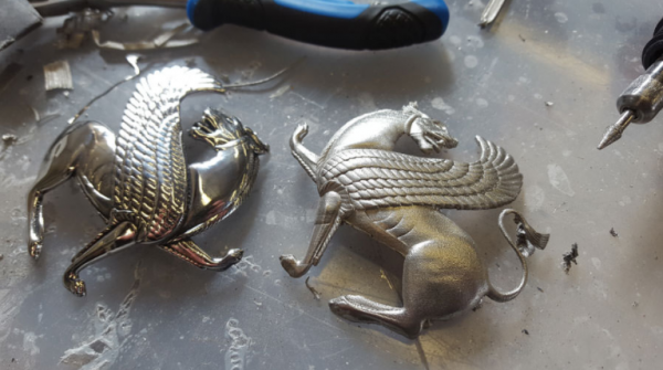 这款华丽的罗马头像完全采用3D打印