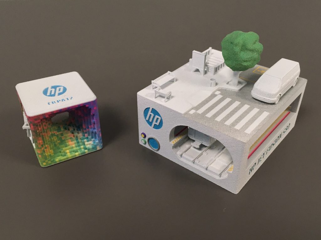  HP Jet Fusion 300/500系列的详细全彩3D打印件